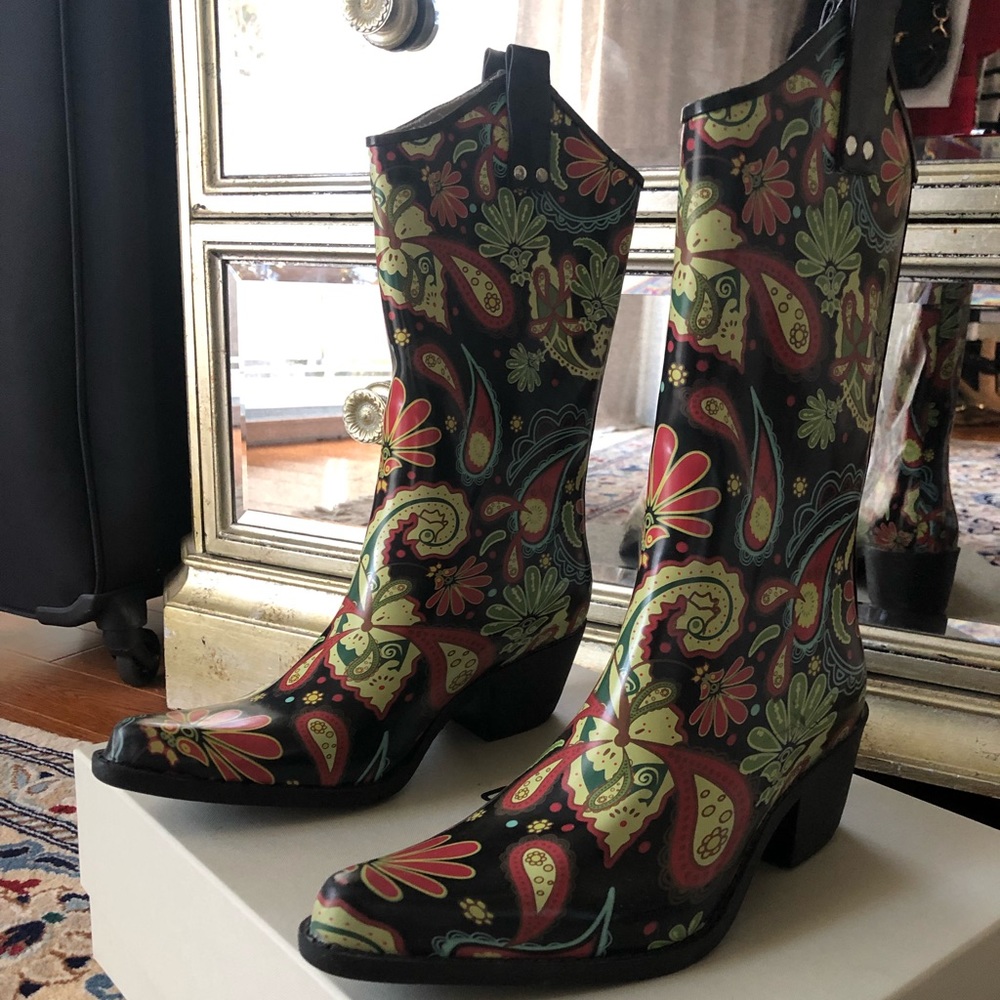 Paisley rubber cowgirl rain boots